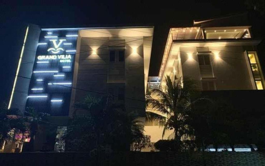 Grand Vilia Hotel Langgur Exterior foto